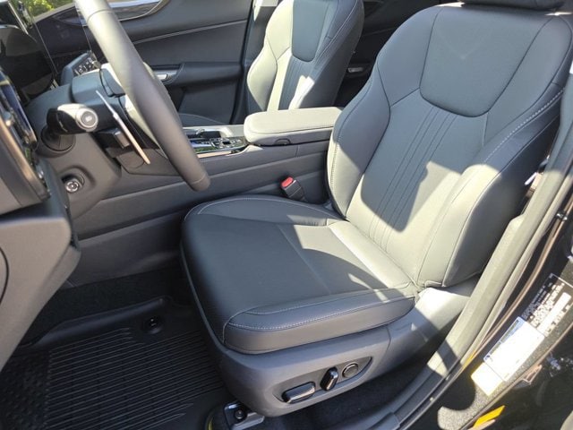 2026 Lexus NX 350 Premium - Photo 17