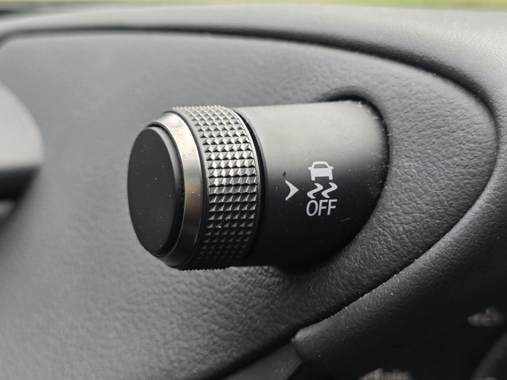 2022 Lexus ES 350 - Photo 29