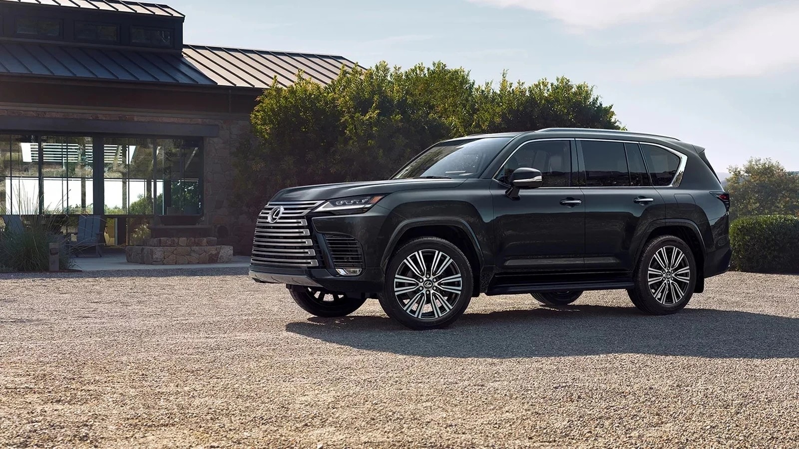 2026%20Lexus%20TX%20350%20vs%20LX%20600%20near%20Sylvania%2C%20OH_second%20image.jpg
