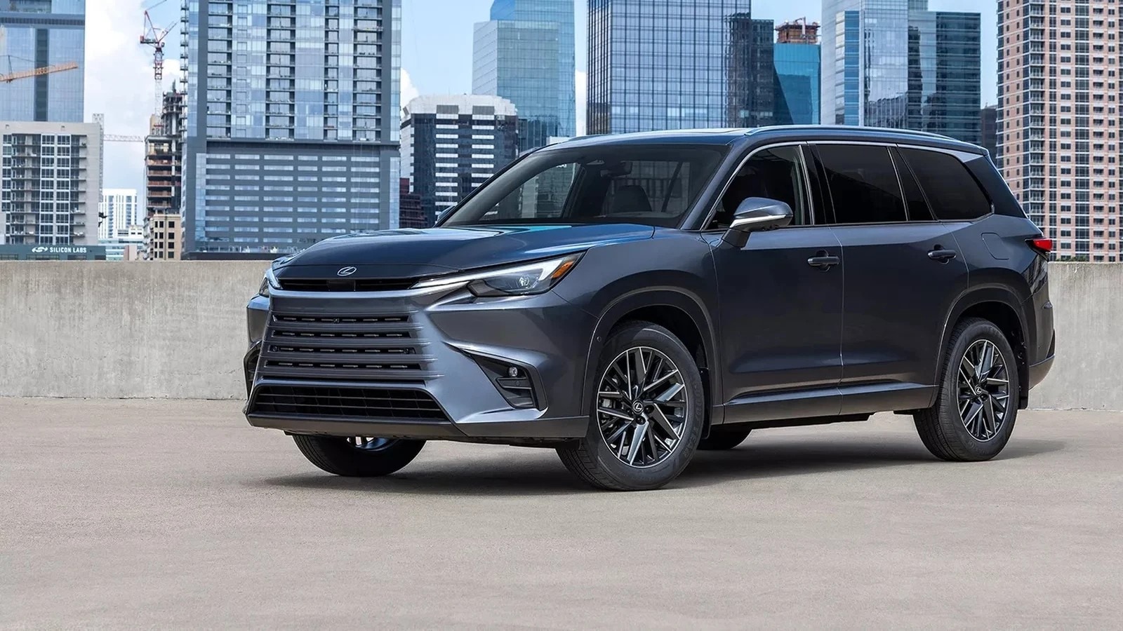 2026%20Lexus%20TX%20350%20vs%20LX%20600%20near%20Sylvania%2C%20OH.jpg