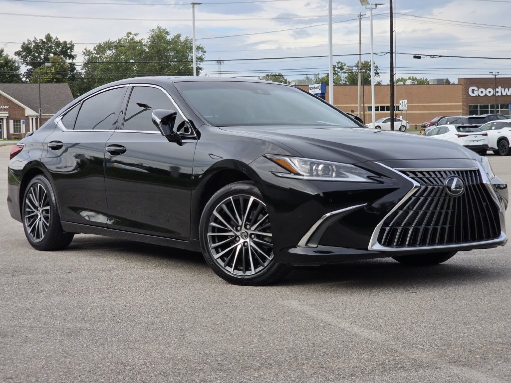 2022 Lexus ES 350 - Photo 37