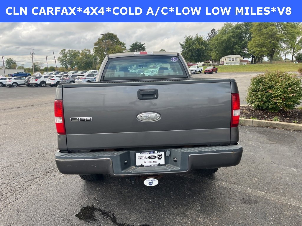 2004 Ford F-150 XL photo 2