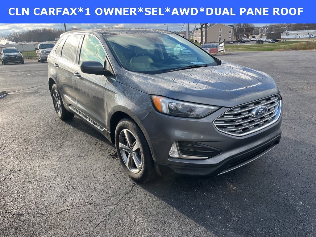 2022 Ford Edge SEL photo 3