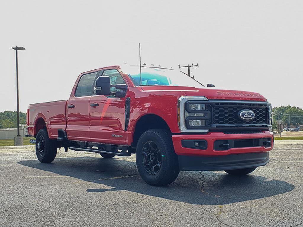 2026 Ford F-350 XL photo 4
