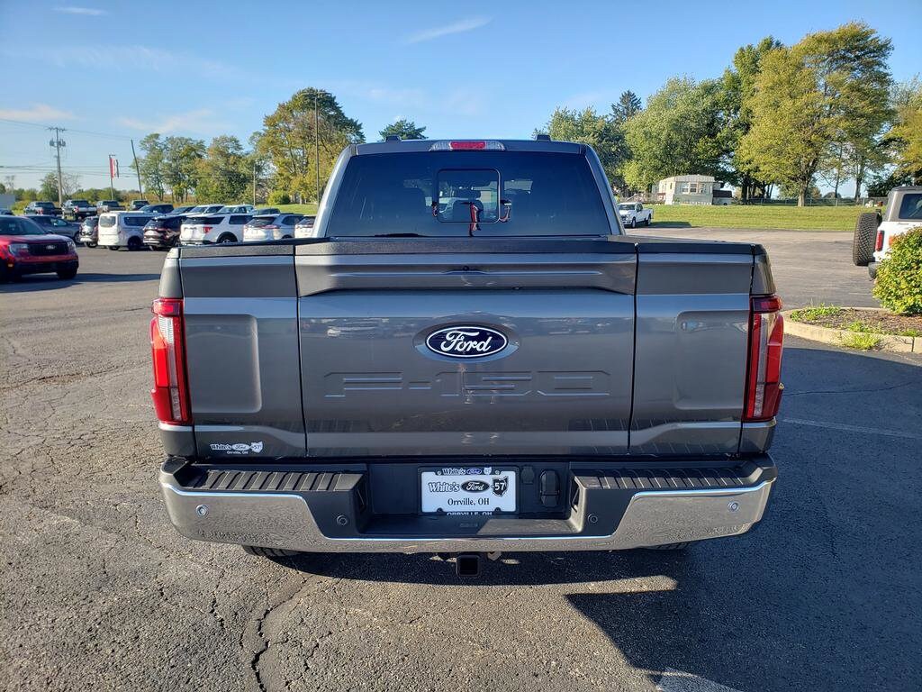 2025 Ford F-150 Lariat photo 4