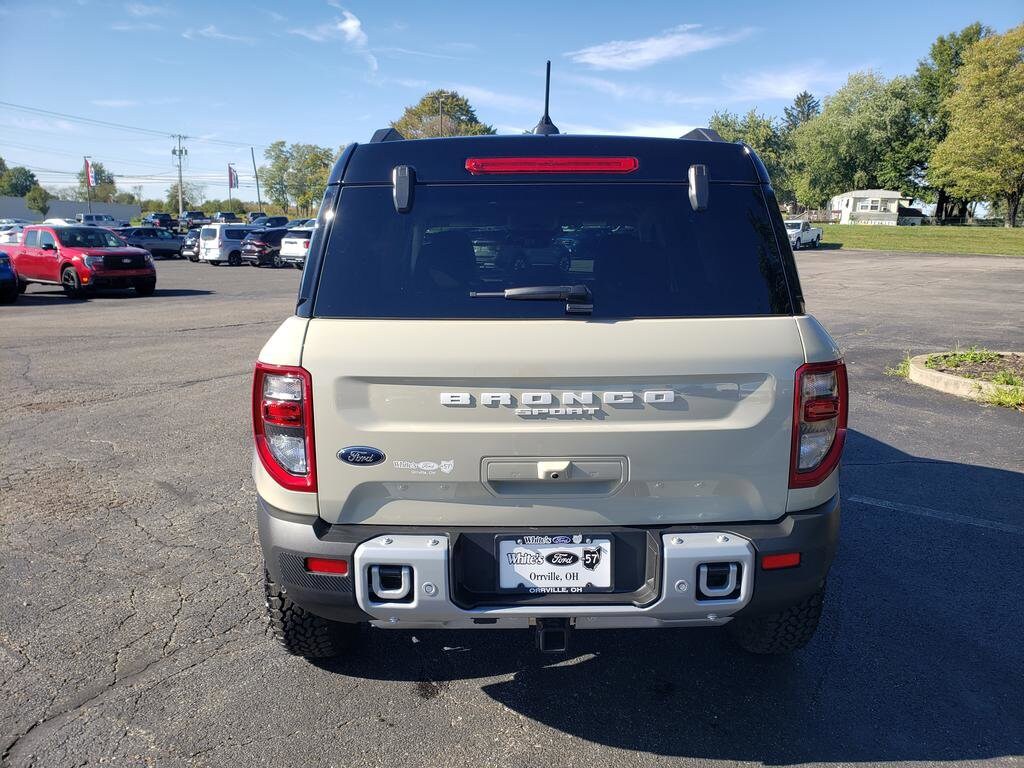 2025 Ford Bronco Sport Outer Banks photo 4