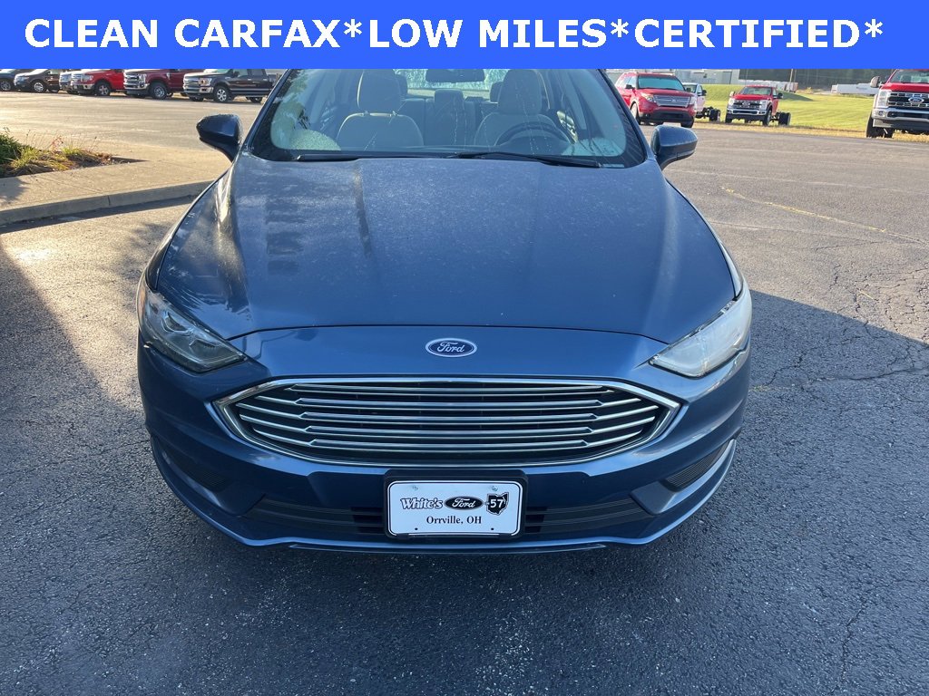 2018 Ford Fusion S photo 2