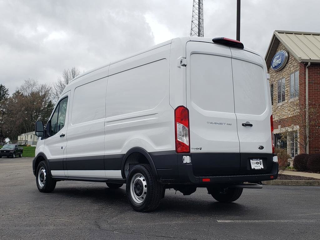 2025 Ford Transit Cargo Van photo 4