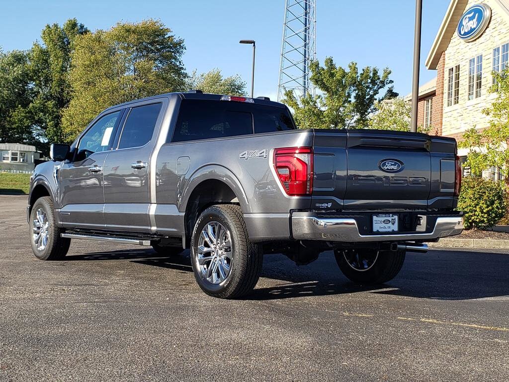 2025 Ford F-150 Lariat photo 3