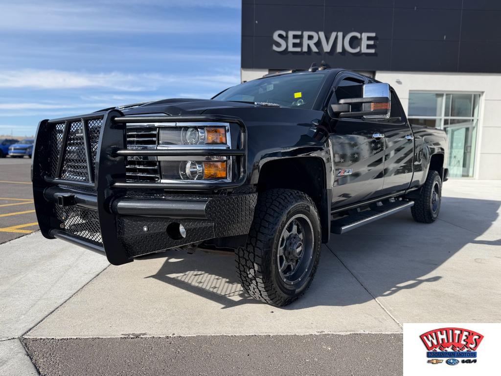 2019 Chevrolet Silverado HD LTZ 4WD Crew Cab Standard Box SRW's photo