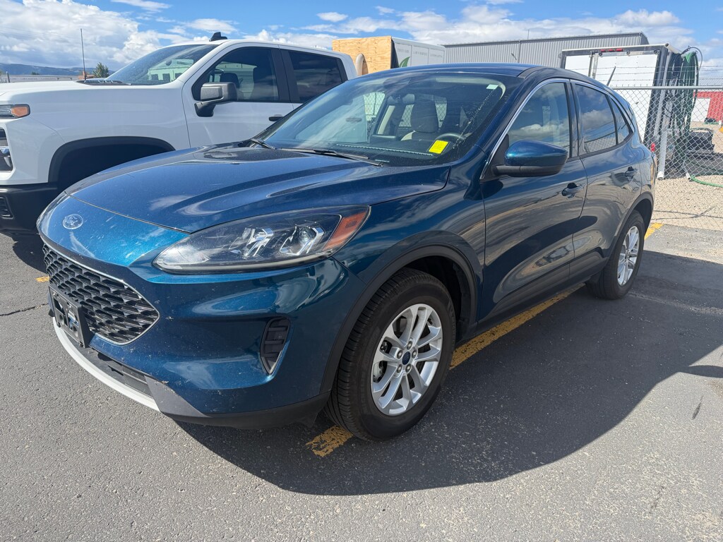 Used 2020 Ford Escape SE Sport Utility