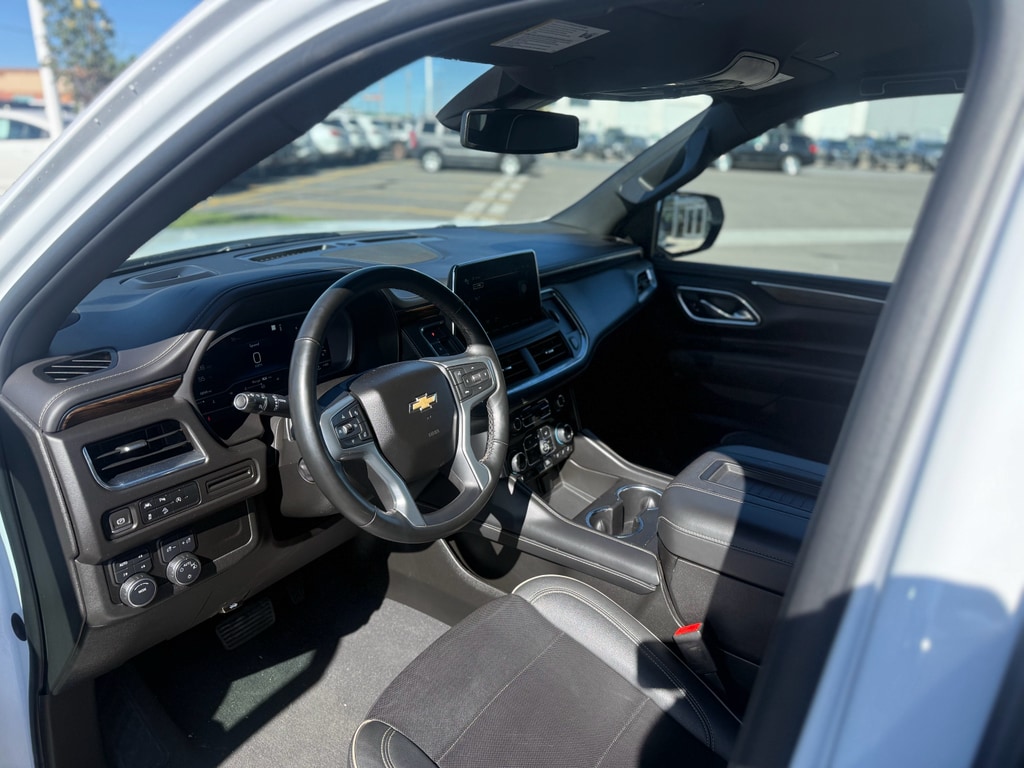 2023 Chevrolet Suburban Premier - Photo 9