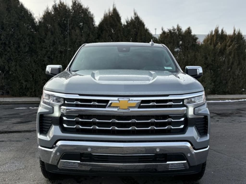 New 2026 Chevrolet Silverado 1500 LTZ Truck Crew Cab