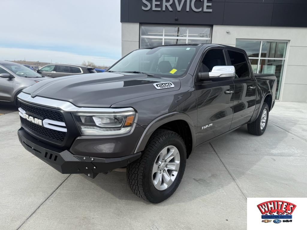 2020 RAM 1500 Laramie 4x4 Crew Cab 5'7's photo