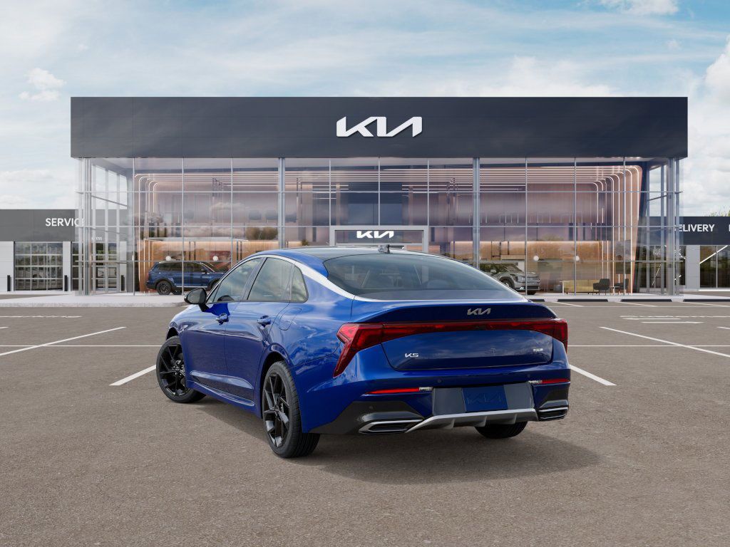 2026 Kia K5 GT-Line photo 2