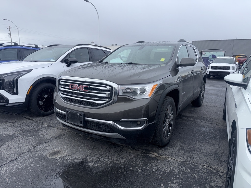 2019 GMC Acadia SLT-1's photo