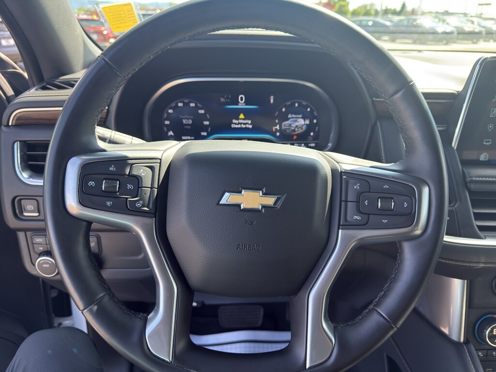 2023 Chevrolet Suburban Premier - Photo 11