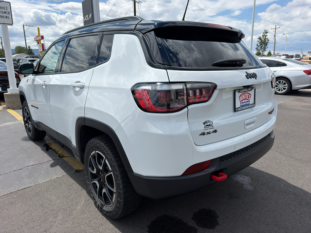 Used 2025 Jeep Compass Trailhawk Sport Utility