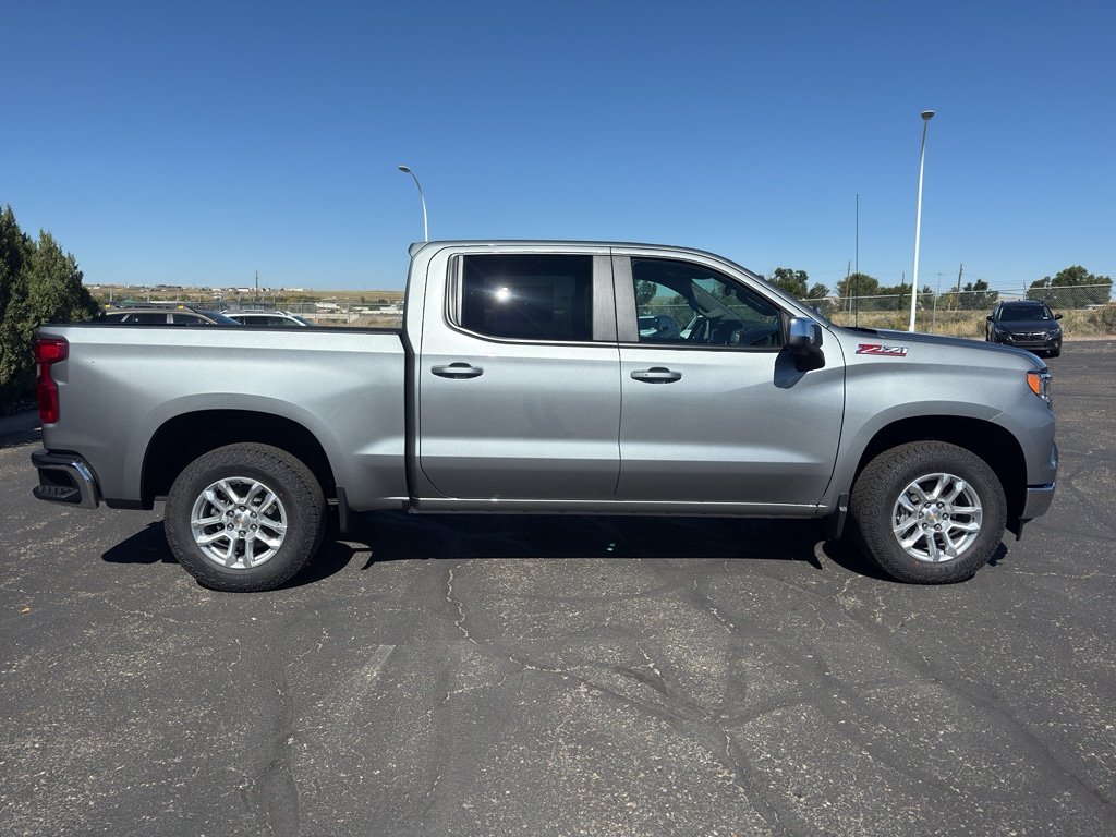 New 2026 Chevrolet Silverado 1500 LT Truck Crew Cab