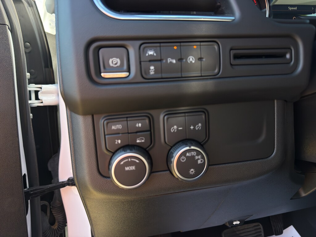 2023 Chevrolet Tahoe LS - Photo 11