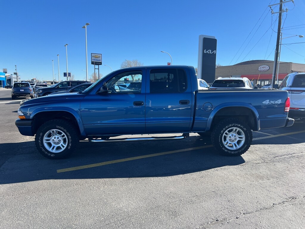 2003 Dodge Dakota Sport Quad Cab photo 2