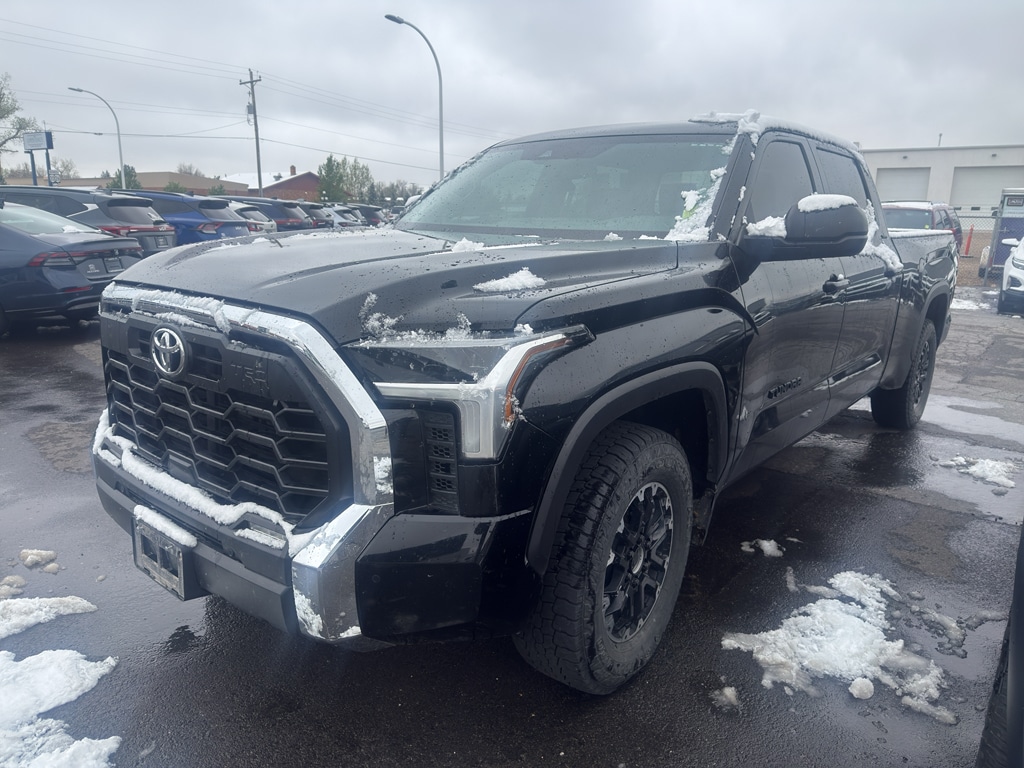 2022 Toyota Tundra SR5 3.4L 4WD CrewMax 5.5' Bed's photo