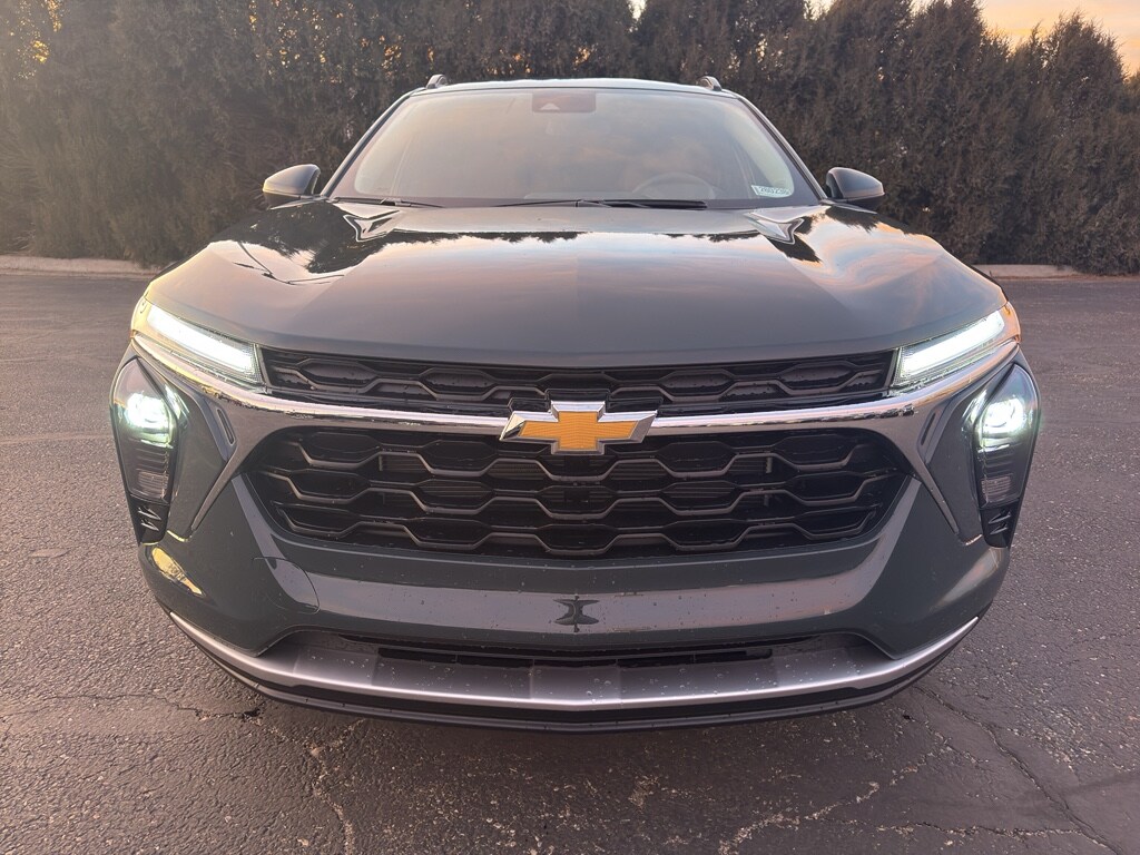 New 2026 Chevrolet Trax LT SUV