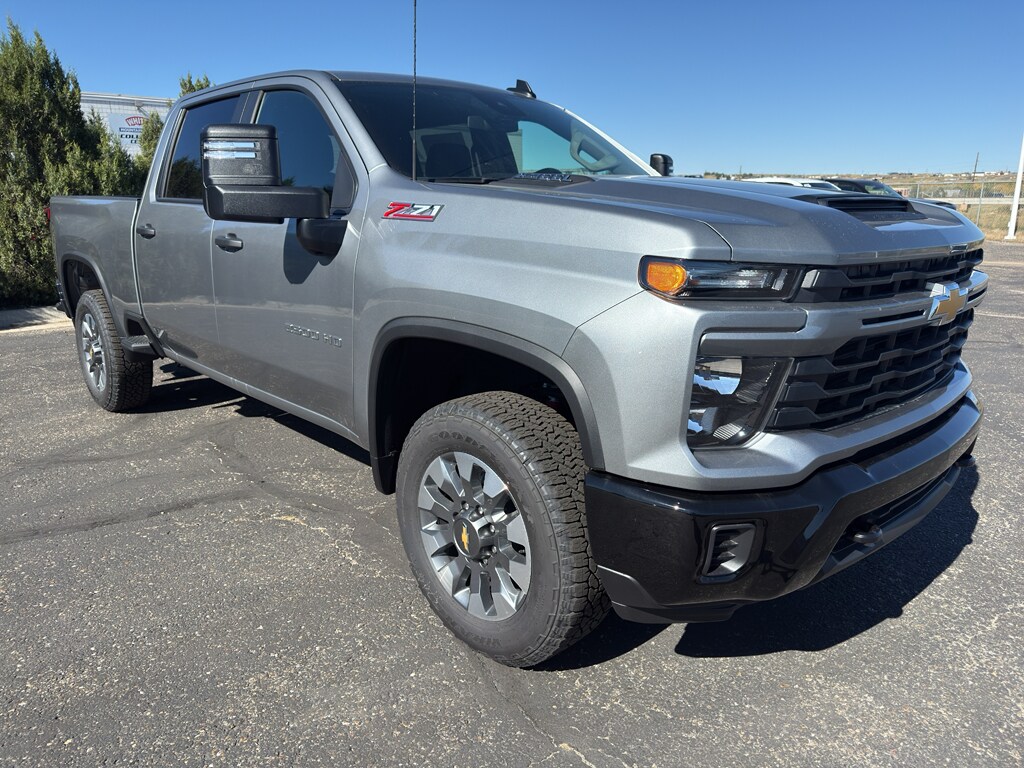 New 2026 Chevrolet Silverado 2500 HD Custom Truck Crew Cab