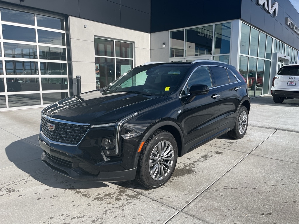 Used 2024 Cadillac XT4 AWD Premium Luxury Sport Utility