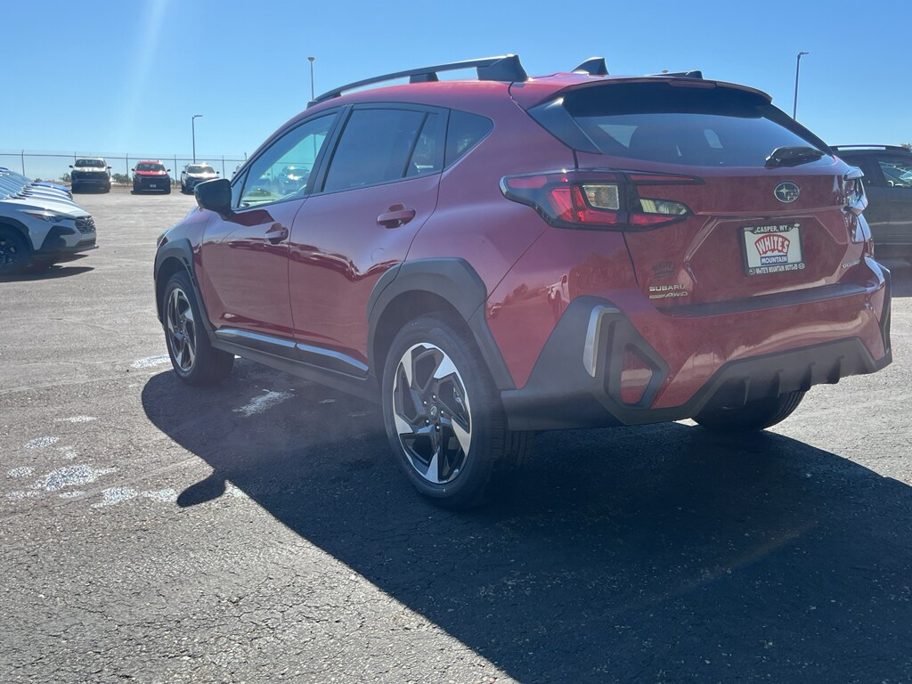 2025 Subaru Crosstrek Limited photo 2