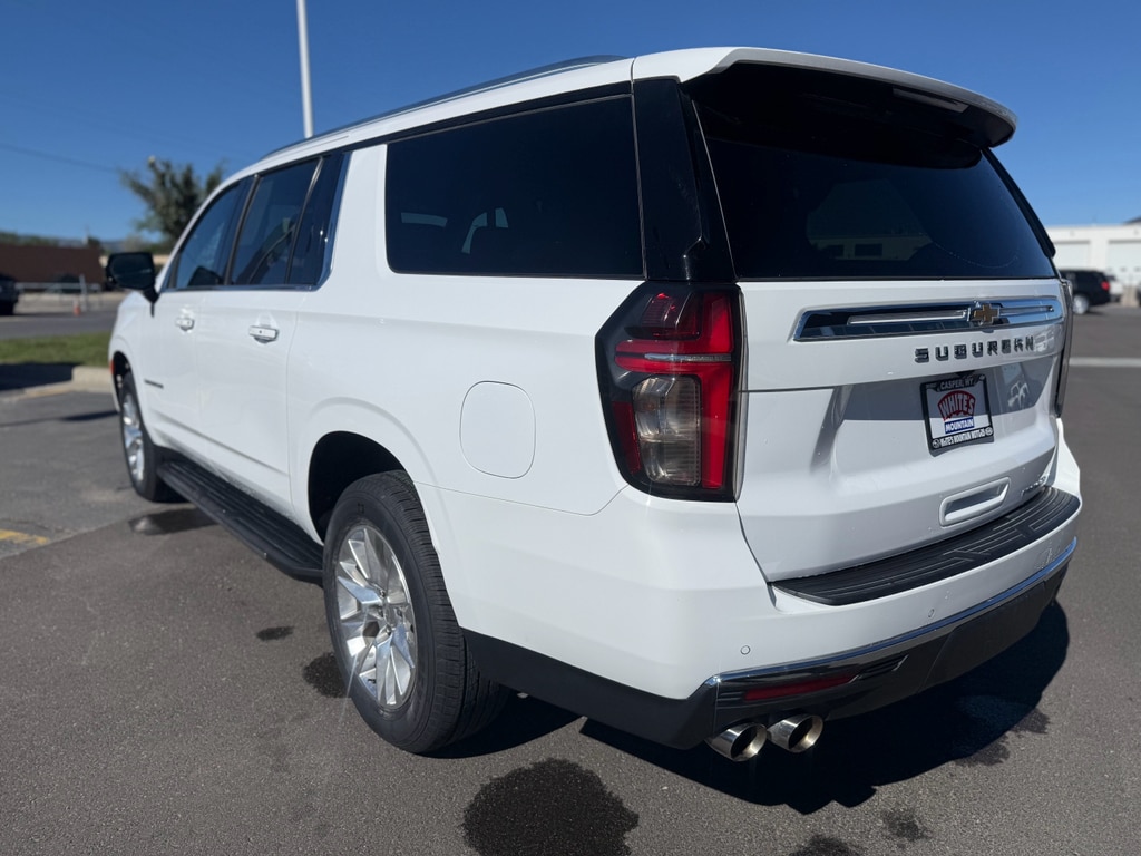 2023 Chevrolet Suburban Premier - Photo 3