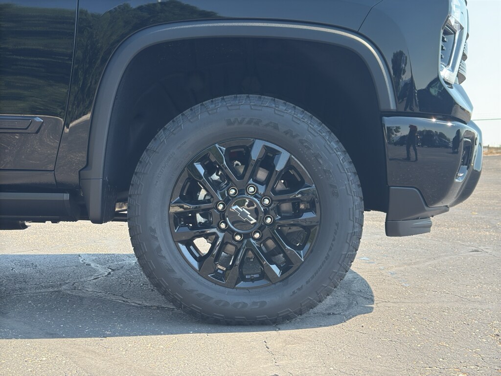 New 2025 Chevrolet Silverado 2500 HD High Country Truck Crew Cab