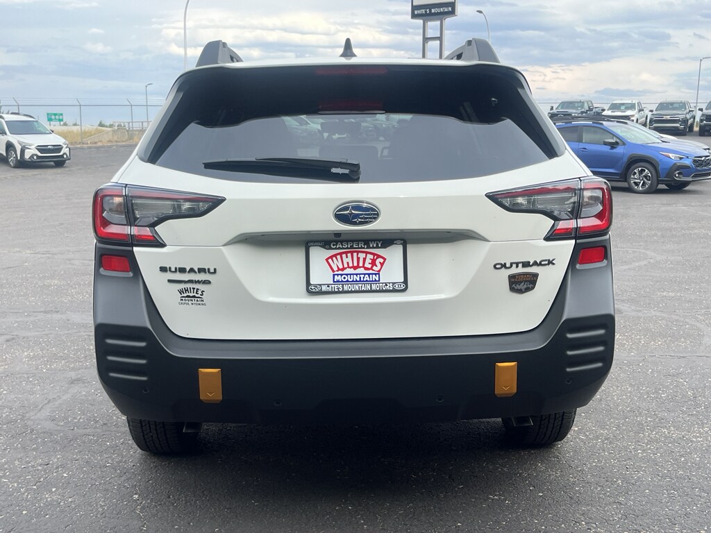 2025 Subaru Outback Wilderness photo 2