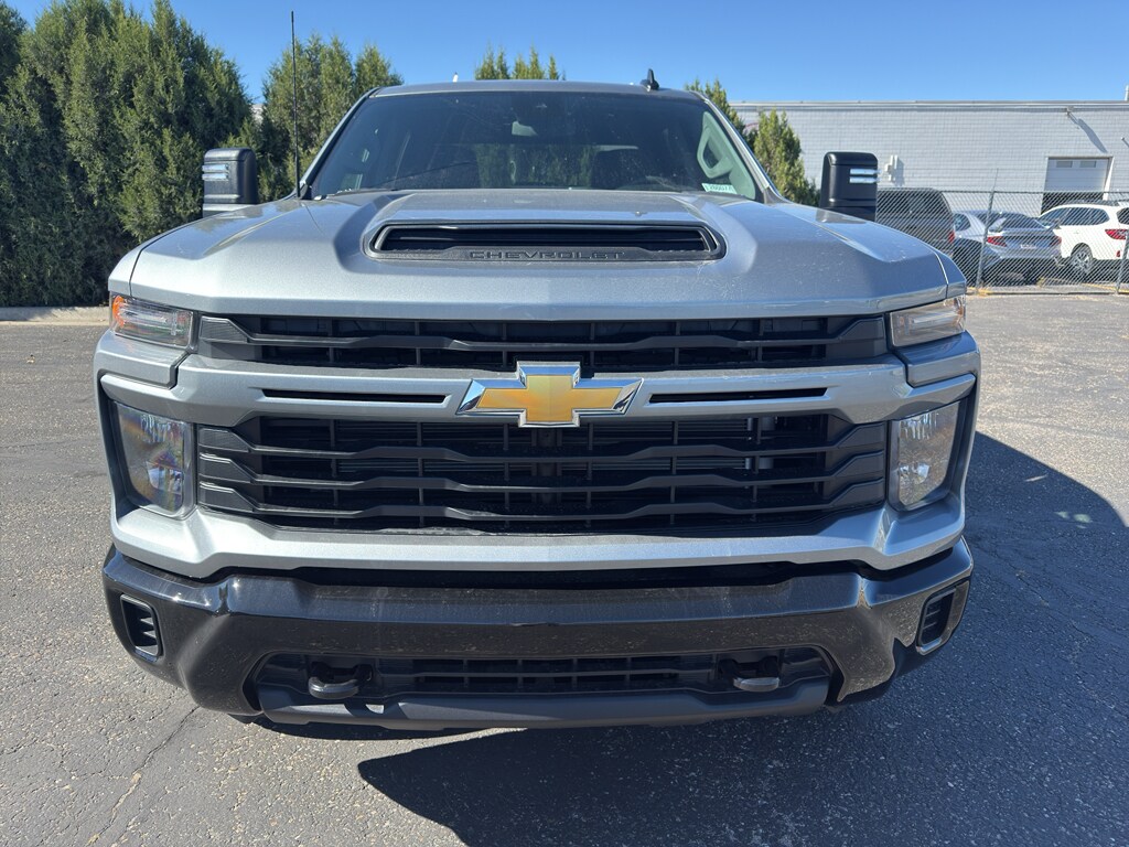New 2026 Chevrolet Silverado 2500 HD Custom Truck Crew Cab