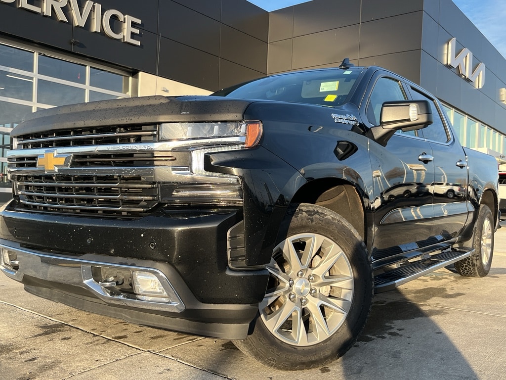 Used 2022 Chevrolet Silverado High Country Crew Cab