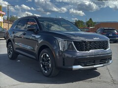 2025 Kia Sorento S SUV
