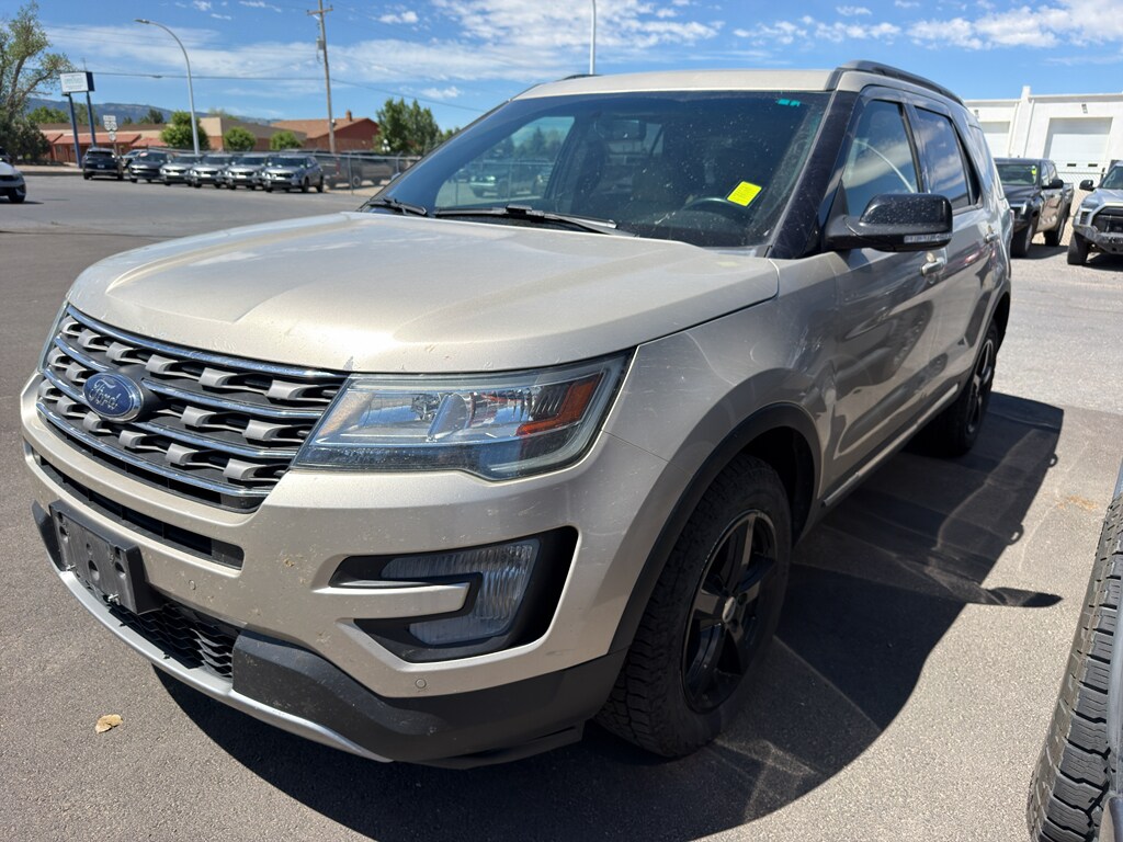 Used 2017 Ford Explorer XLT Sport Utility