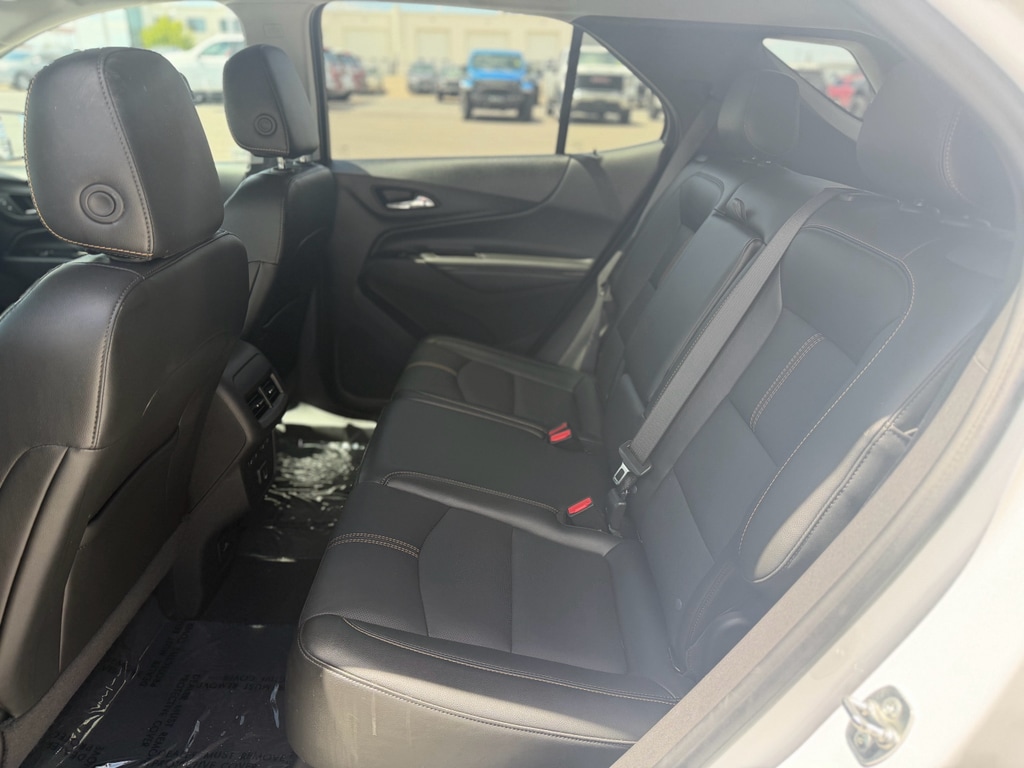 2024 Chevrolet Equinox Premier - Photo 18
