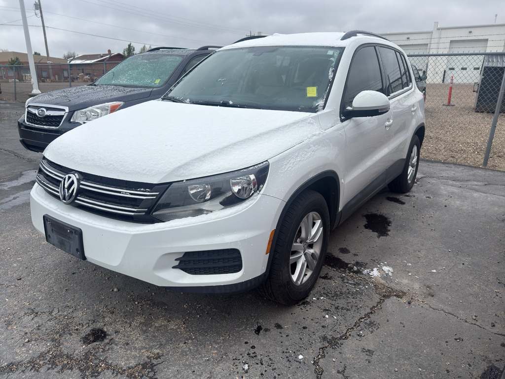 2017 Volkswagen Tiguan 2.0T S 4Motion's photo