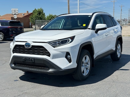 2020 Toyota RAV4 Hybrid XLE SUV