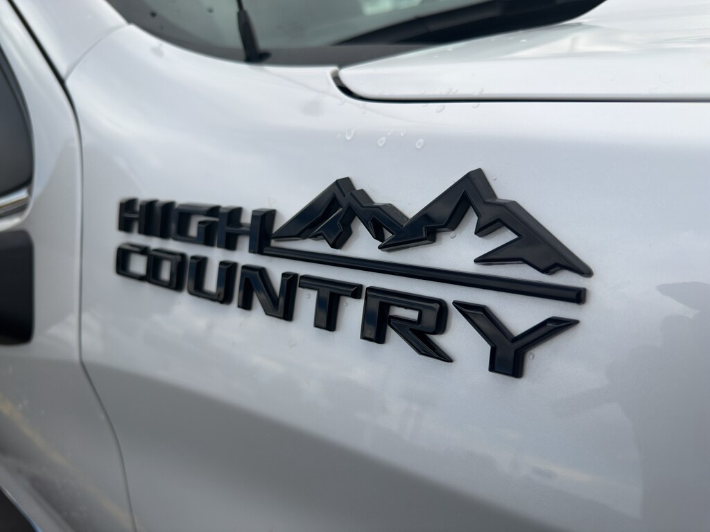 2023 Chevrolet Silverado 1500 High Country - Photo 9