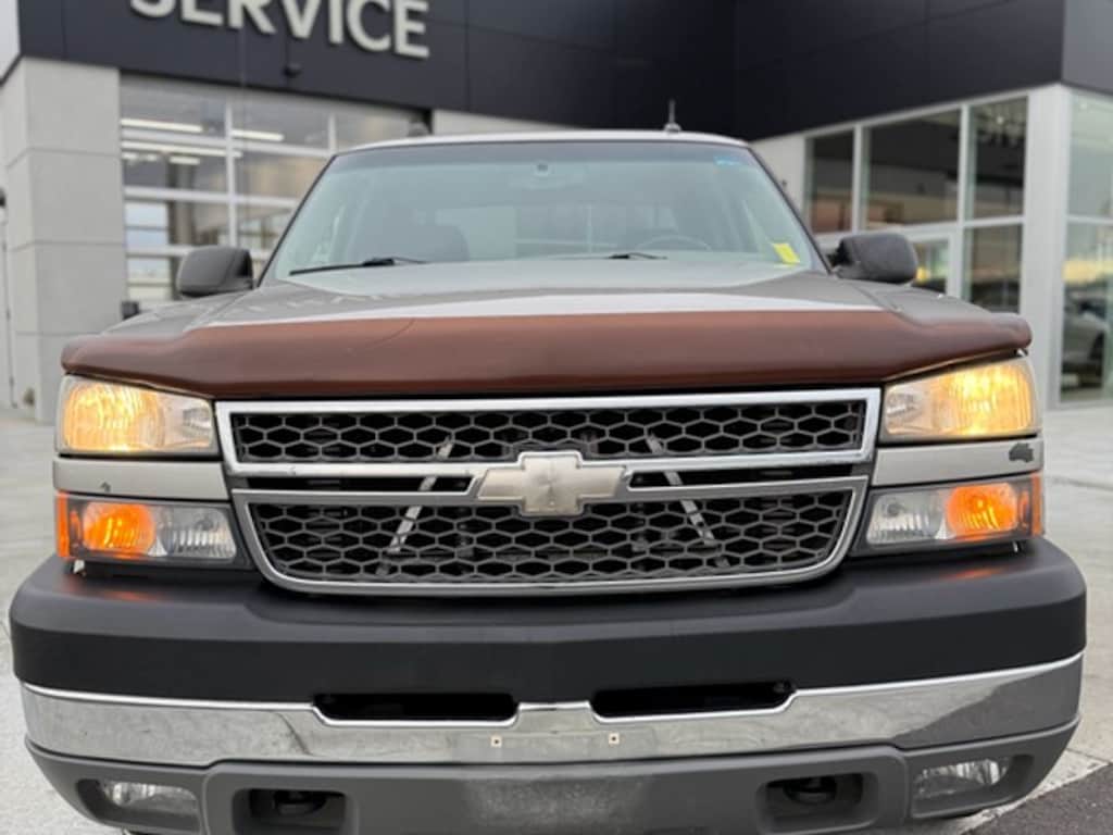 Used 2005 Chevrolet Silverado 2500 HD LT Truck