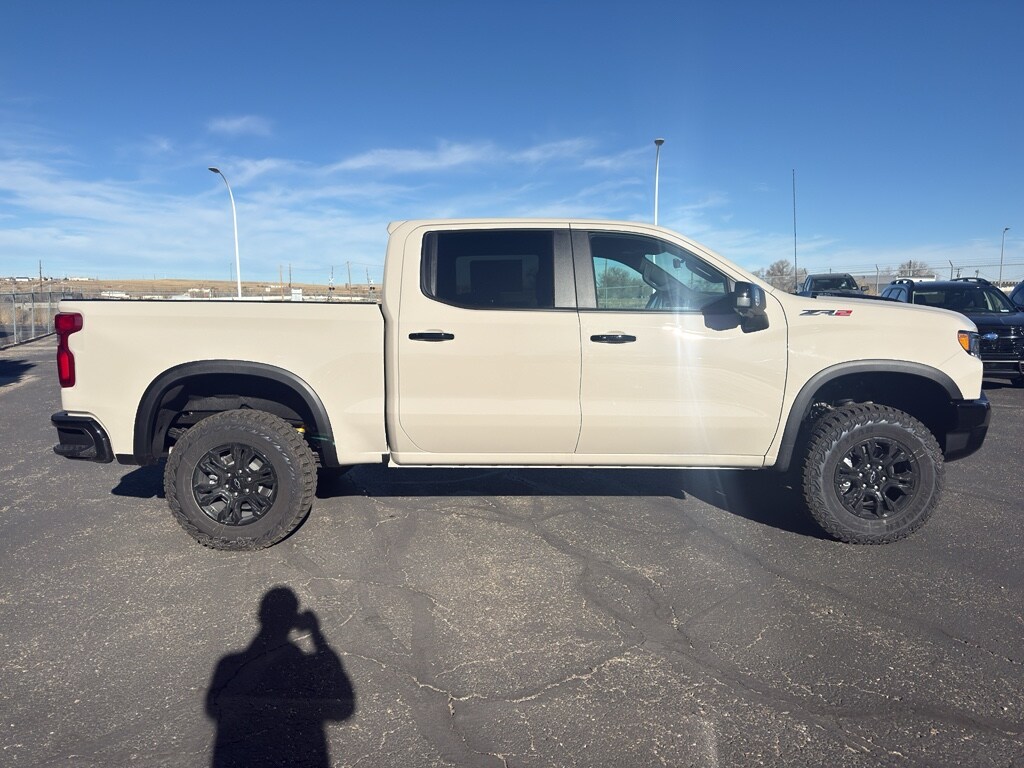 New 2026 Chevrolet Silverado 1500 ZR2 Truck