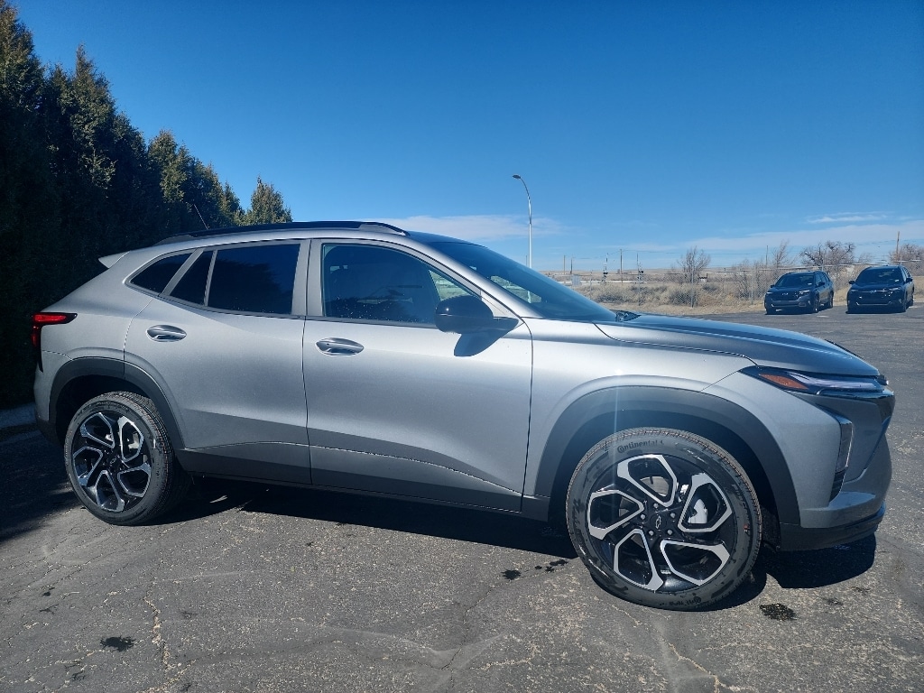2026 Chevrolet Trax RS - Photo 8
