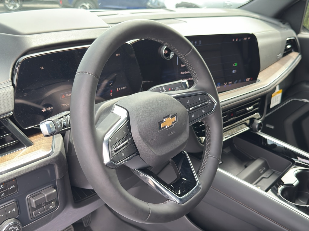 2026 Chevrolet Suburban High Country - Photo 12