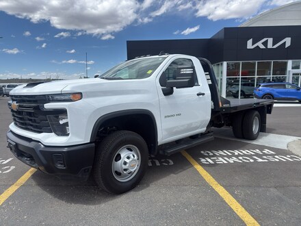 2025 Chevrolet Silverado 3500 HD Chassis Cab Work Truck Chassis Cab Truck