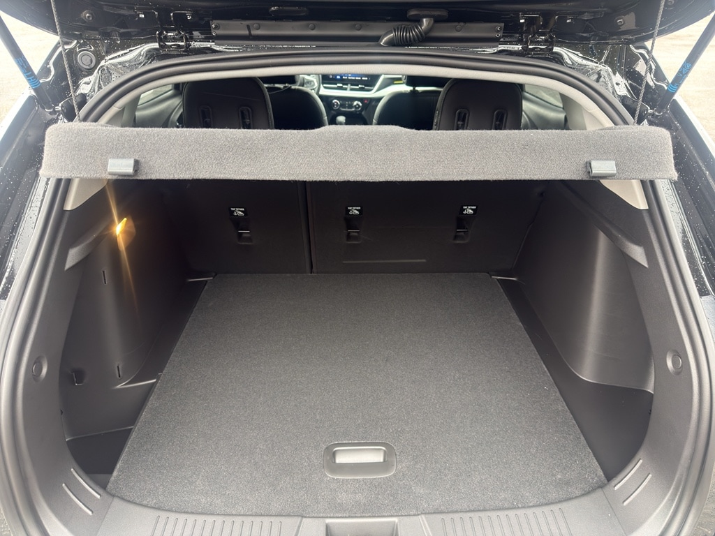 2026 Chevrolet Trax LT - Photo 18