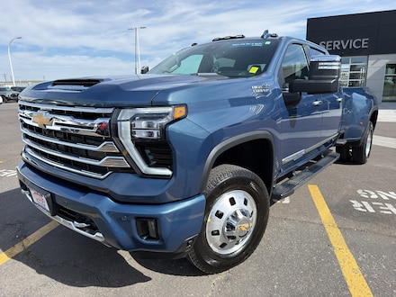 2026 Chevrolet Silverado 3500 HD High Country DRW Truck