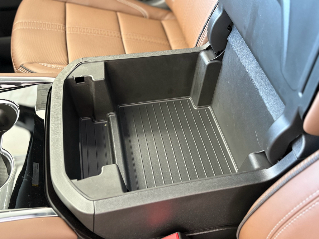 2026 Chevrolet Suburban High Country - Photo 19