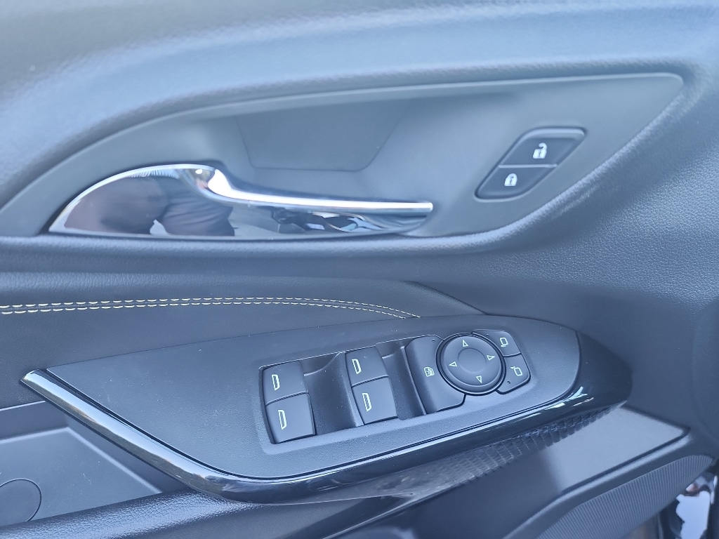 2026 Chevrolet Trax Activ - Photo 10